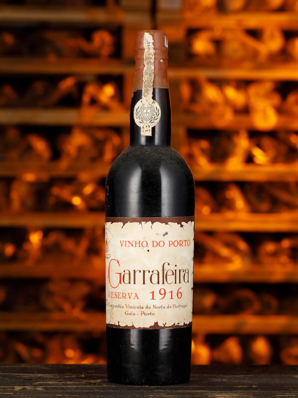 1916 Reserva Garrafeira