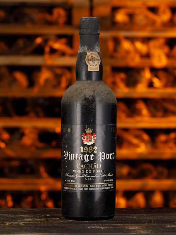 1982 Quinta do Cachão Vintage port